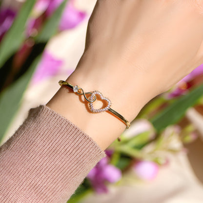 bracelet cœur éternel avec symbole de l'infini